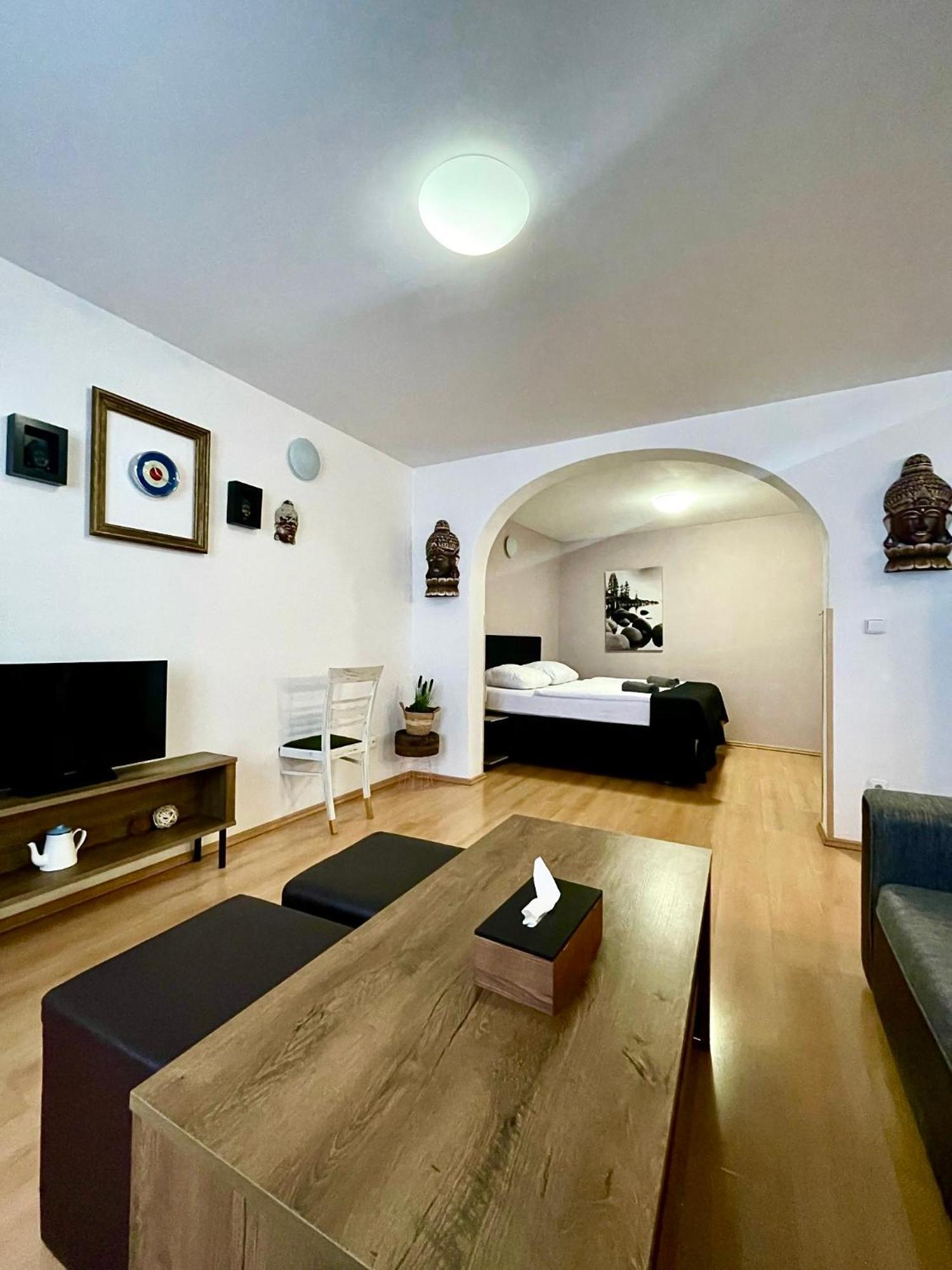 U Zeleneho Jalovce Apartment Prague Exterior photo
